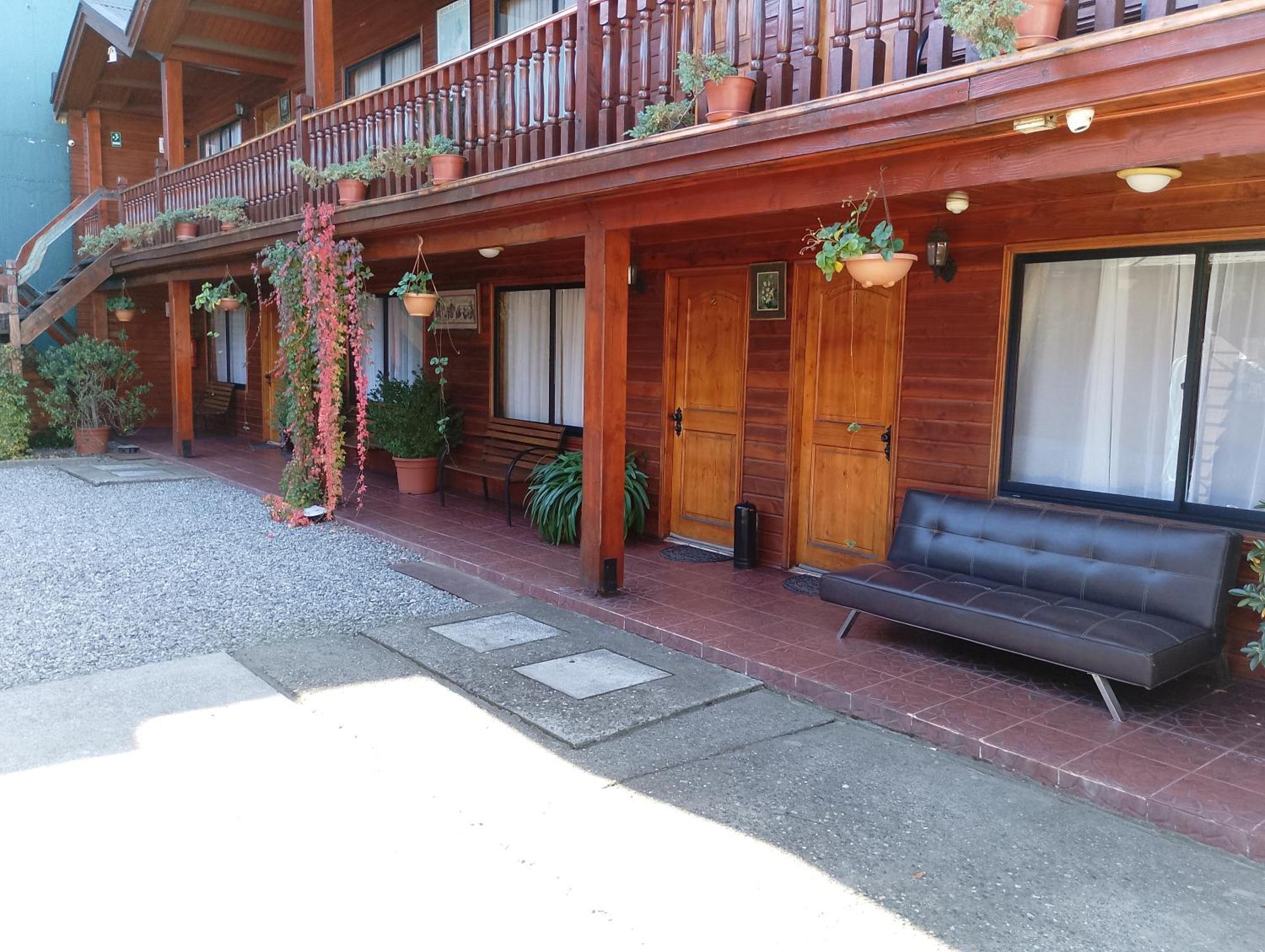 Apart-Hotel Colonia-Koenigsberg Estacionamiento Deptos Completos Ubicado En El Centro De Valdivia Aire Acondicionado Exterior foto