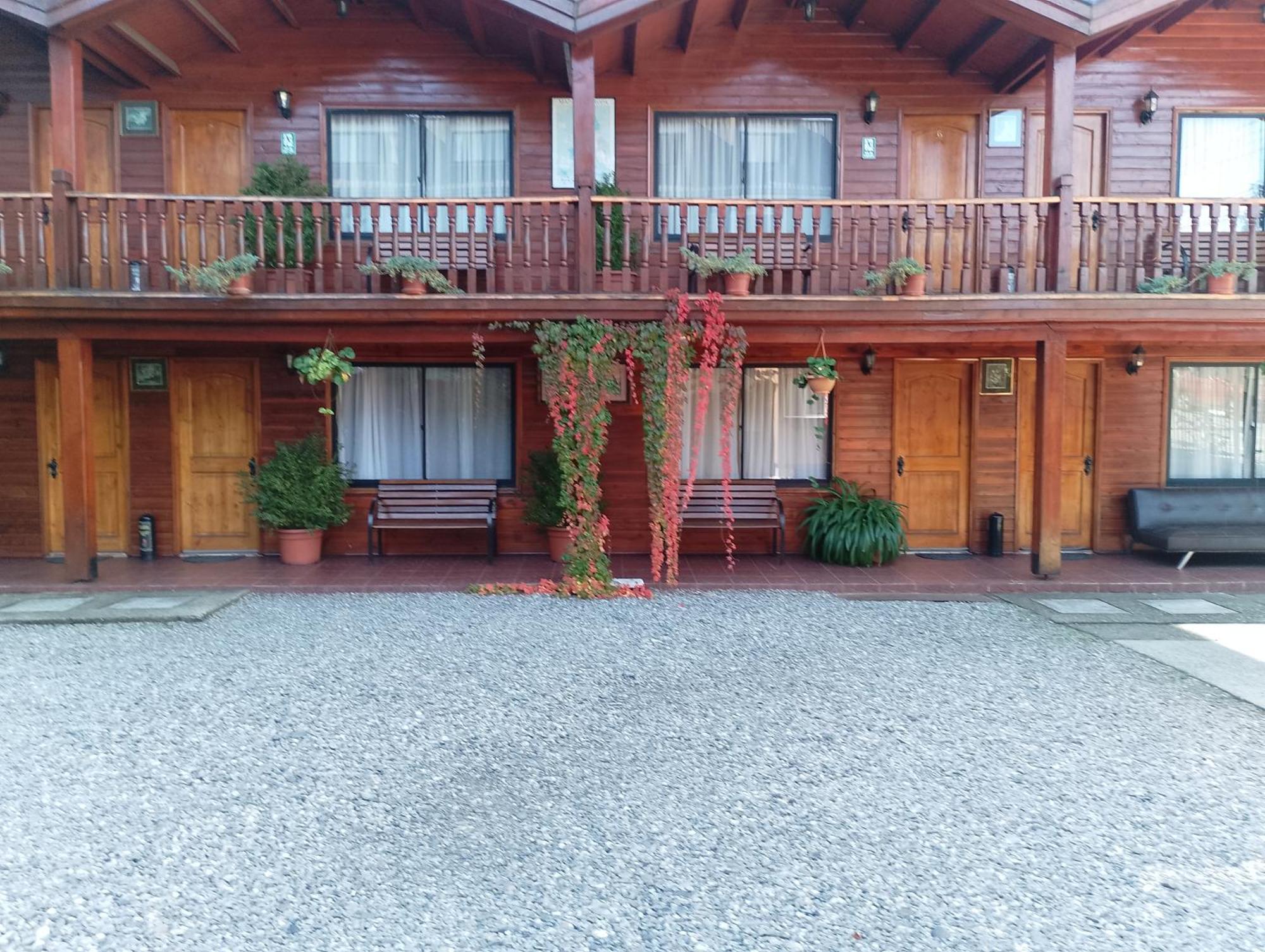 Apart-Hotel Colonia-Koenigsberg Estacionamiento Deptos Completos Ubicado En El Centro De Valdivia Aire Acondicionado Exterior foto