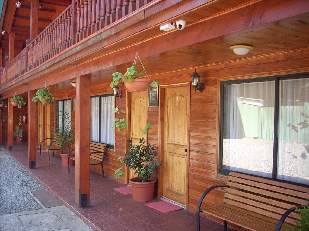 Apart-Hotel Colonia-Koenigsberg Estacionamiento Deptos Completos Ubicado En El Centro De Valdivia Aire Acondicionado Exterior foto
